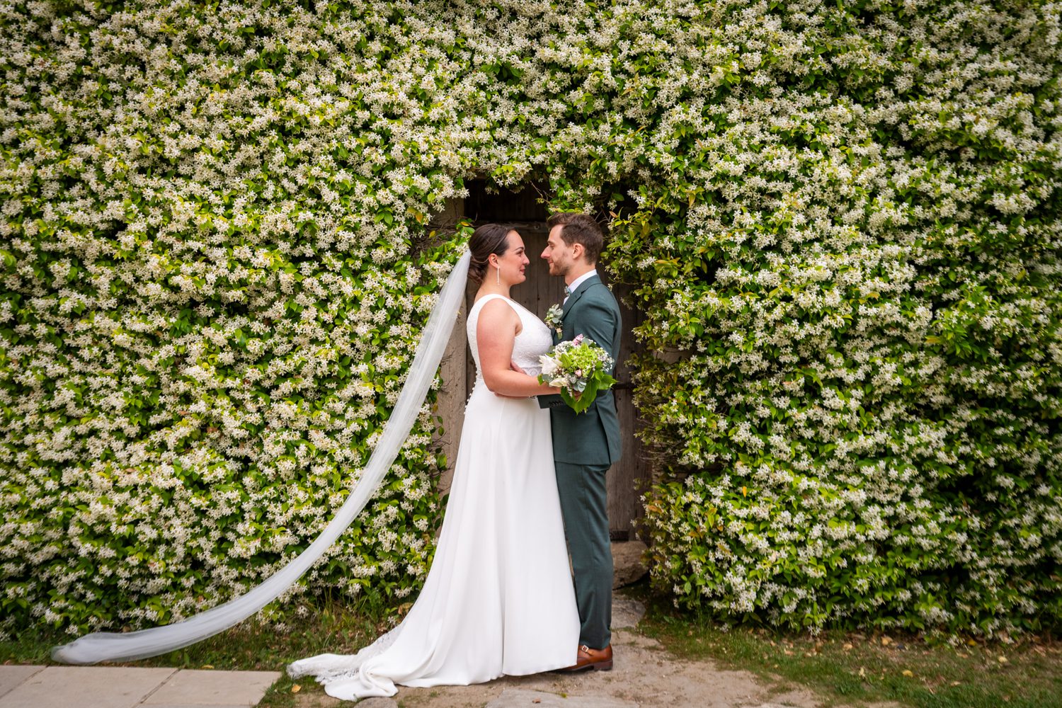 photographe couple mariage domaine sarson